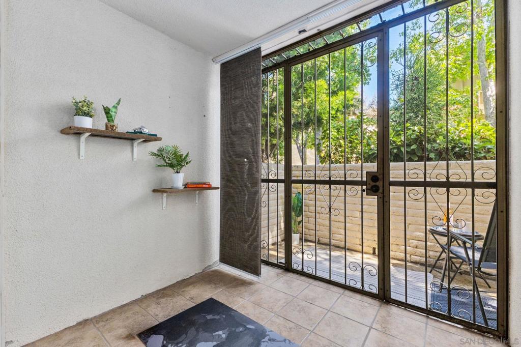 4843 Collwood Blvd - photo 16
