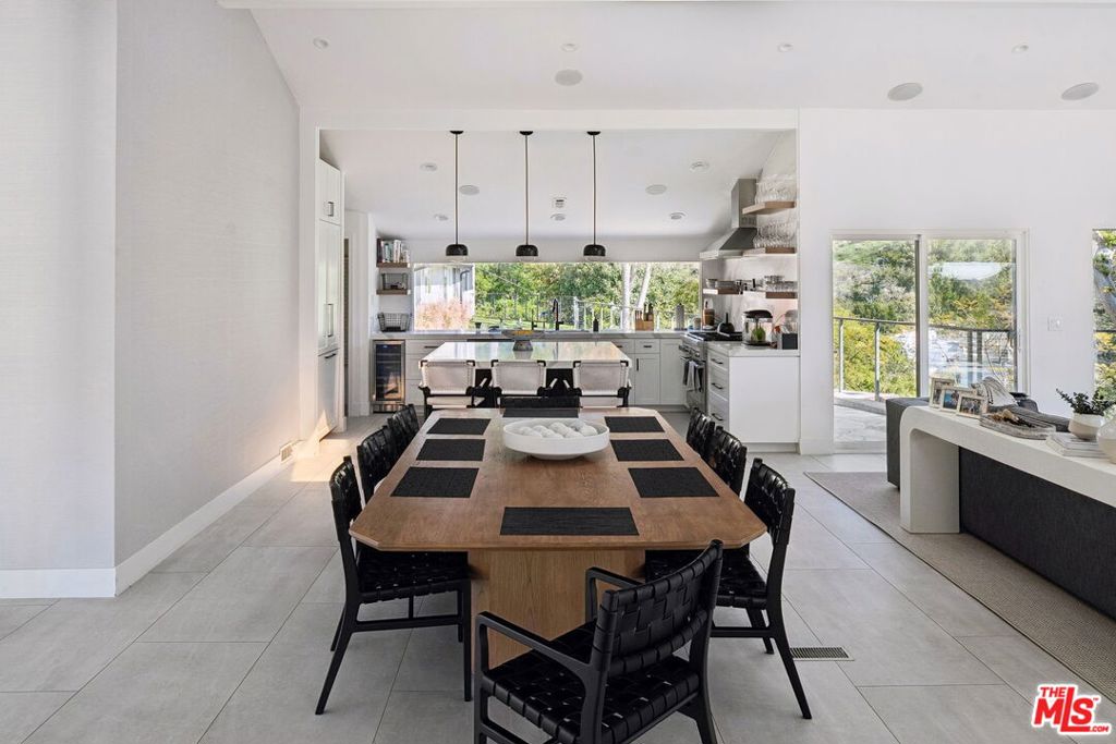 MLS #25556461 img 27