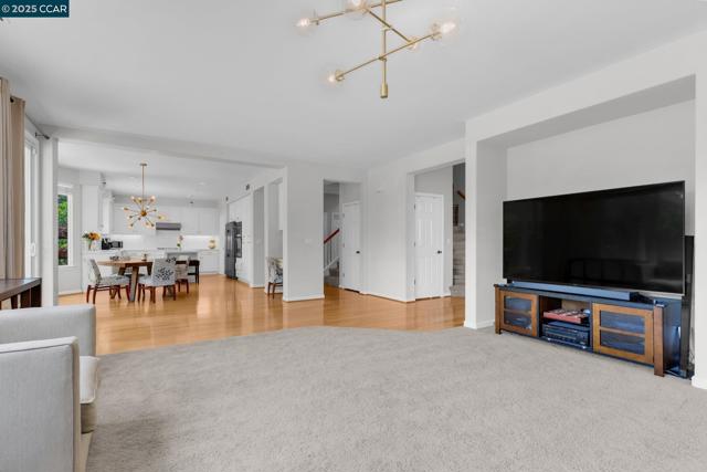 1731 Palmer Dr, Concord CA: https://media.crmls.org/mediaz/e5f9bc8a-87b2-471b-8b8f-fc8868864b16.jpg