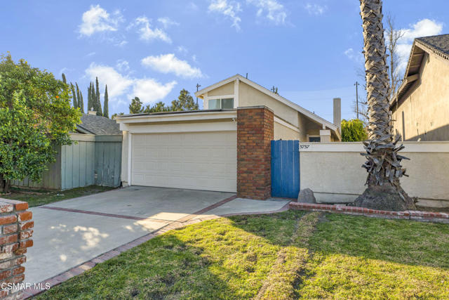 5757 Lake Lindero Drive, Agoura Hills CA: https://media.crmls.org/mediaz/e5f9dc56-bcfc-420f-ad5e-1650f3351e91.jpg