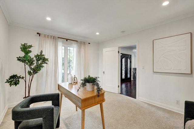 1901 N Catalina Street, Los Angeles CA: https://media.crmls.org/mediaz/e5fb8930-96cd-4edc-afc7-fd7376e60ff4.jpg