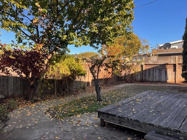 1787 Brooks Street, San Mateo CA: https://media.crmls.org/mediaz/e5fc6d37-0460-4540-b601-daed71dc4298.jpg