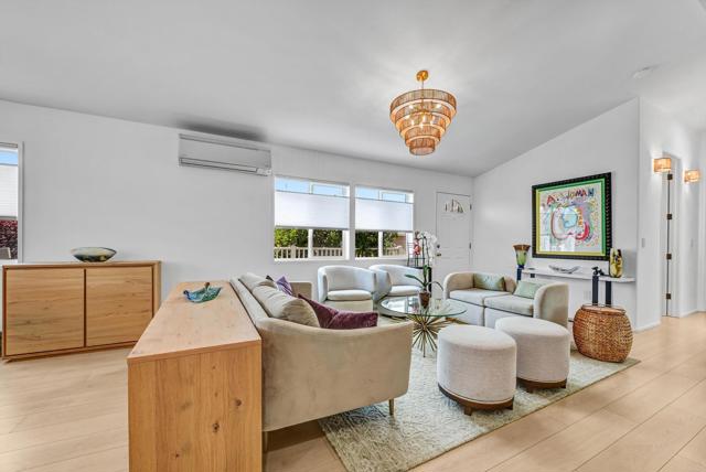 6503 Friendly Place, Carlsbad CA: https://media.crmls.org/mediaz/e5fc871c-d334-44bb-b747-54cb0f25d4f5.jpg