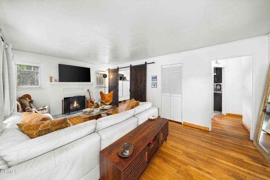 MLS #V1-31666 image #4