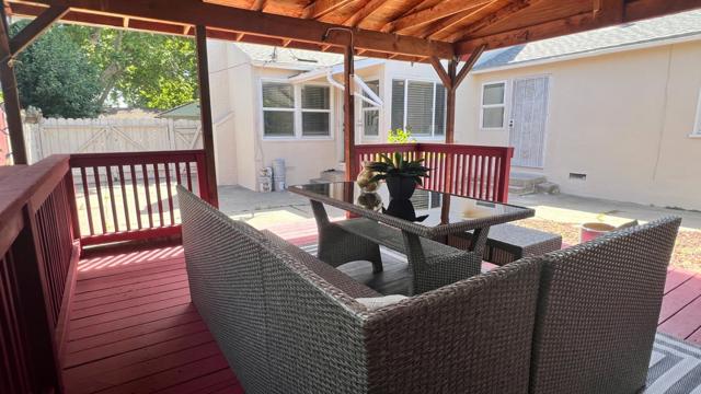 15958 Via Descanso, San Lorenzo CA: https://media.crmls.org/mediaz/e5fcf3b1-7bd6-495e-aad1-d09b7f546f69.jpg