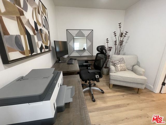 1086 West Boulevard, Los Angeles CA: https://media.crmls.org/mediaz/e5fe19f5-f3c7-4e91-b3bc-40c41c97e9c9.jpg