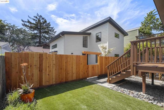 Image 30 of 60 For 2514 Mathews St