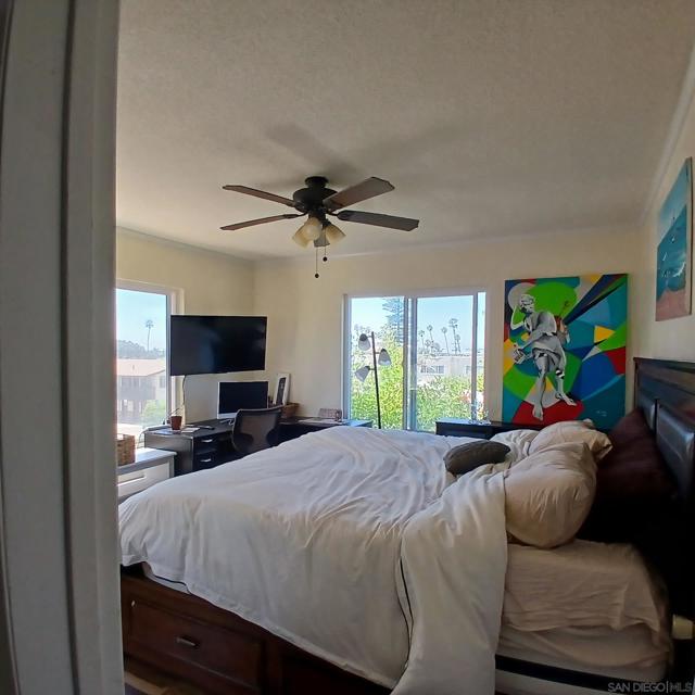 1641 Sunset Cliffs Blvd, San Diego CA: https://media.crmls.org/mediaz/e601be2a-f7df-4745-866a-d10e6b7cdef7.jpg