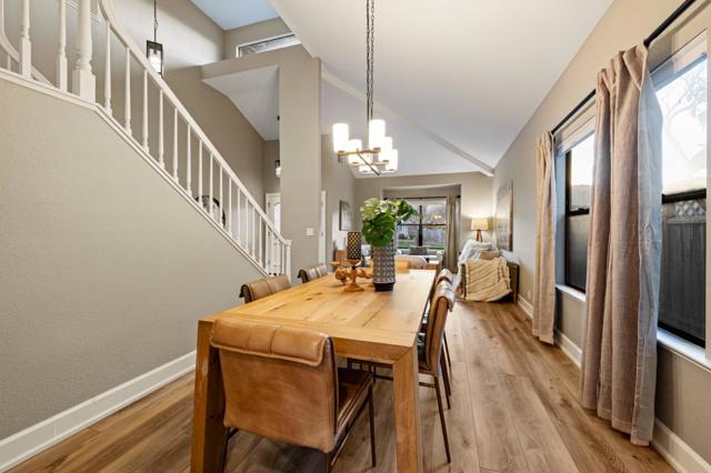 229 Marvilla Circle, Pacifica CA: https://media.crmls.org/mediaz/e6021009-3805-4c41-93bd-73d31c317c91.jpg