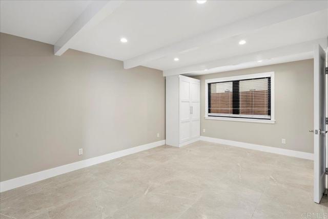 491 Prospect Street, Newport Beach CA: https://media.crmls.org/mediaz/e60282ca-95c6-43c5-8993-2e788b93e8d0.jpg