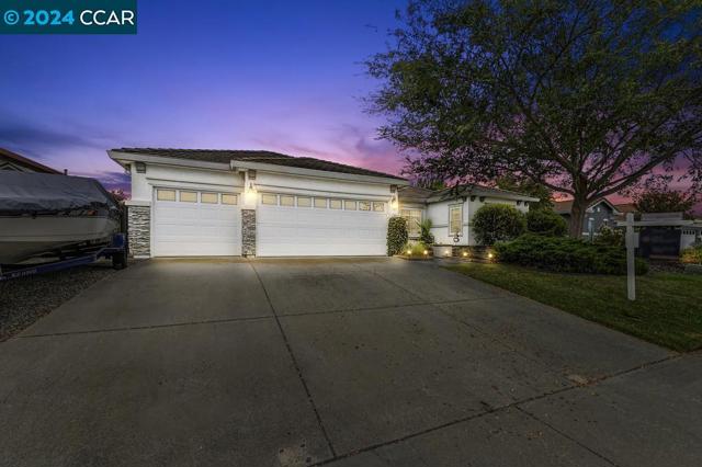 Image 6 of 57 For 6820 Camborne Way