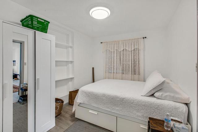 419 Harvey Way, Pacifica CA: https://media.crmls.org/mediaz/e60334e7-a2d2-45a9-bffe-9f546803db32.jpg