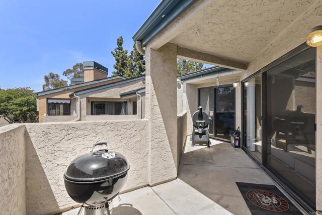 9725 Mesa Springs Way, San Diego CA: https://media.crmls.org/mediaz/e6038ad6-198a-4751-a7ba-dd110b751423.jpg