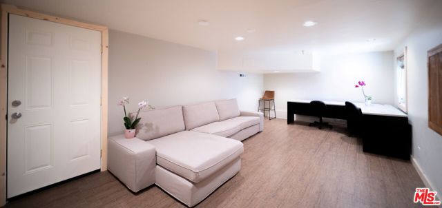 919 Mcalister Road, Big Bear City CA: https://media.crmls.org/mediaz/e603a856-e7b9-4946-9170-4e52c136171a.jpg