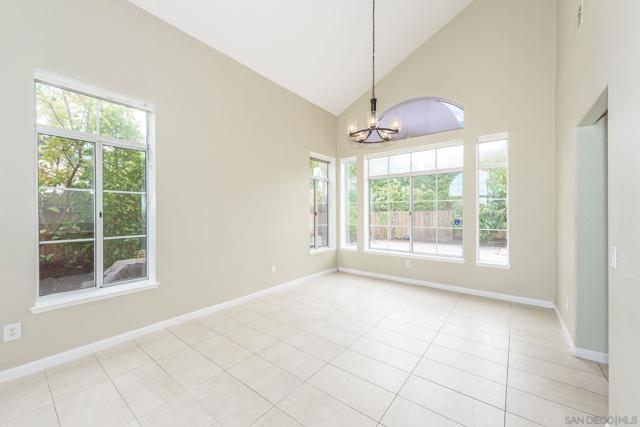4515 Sculpture Court, Oceanside CA: https://media.crmls.org/mediaz/e603f2ff-a85c-4b5a-8bf3-8b3ae3e011aa.jpg