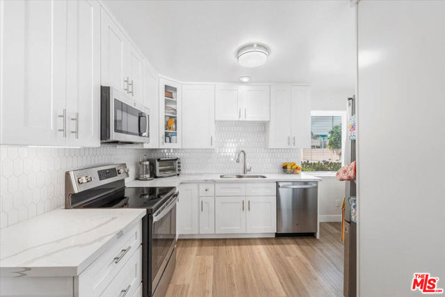 187 West Bay Boulevard photo 8