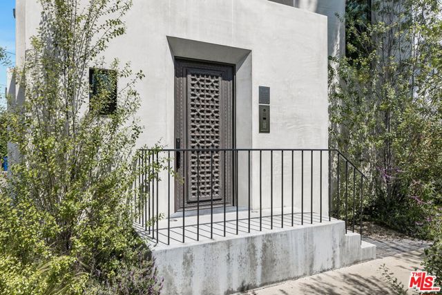 419 RIALTO Avenue photo 3