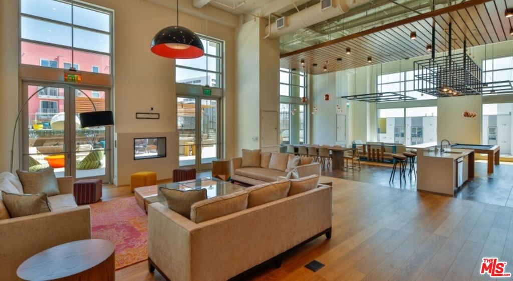 MLS #25619935 image #17