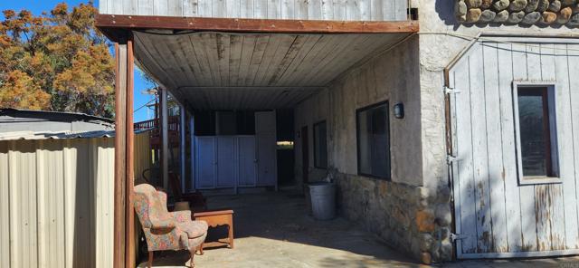 29348 Vine Drive, Campo CA: https://media.crmls.org/mediaz/e608bbaf-52ef-4f86-b398-deb97e66487d.jpg