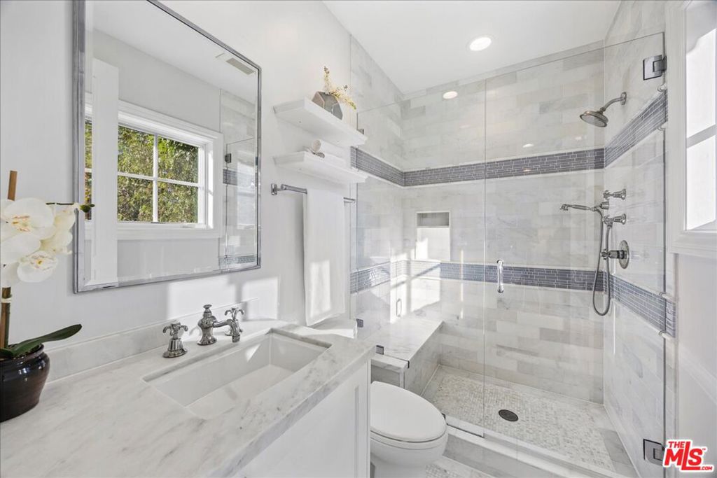 MLS #26866405 image #35