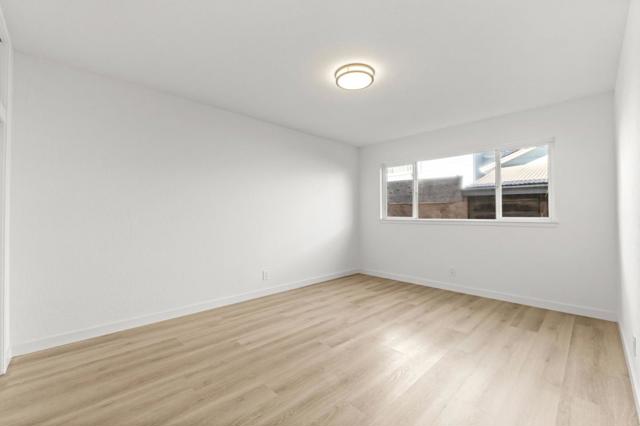 1064 15th Avenue, Redwood City CA: https://media.crmls.org/mediaz/e6095915-8a10-40dc-b932-fd11678275b7.jpg