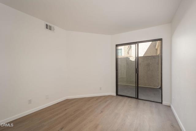 Image 15 of 62 For 409 Shoreview Drive