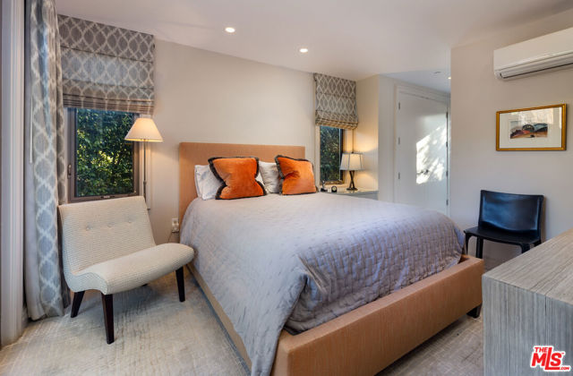 Image 19 of 27 For 2076 China Flat Road