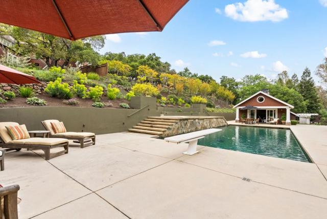 20470 Montalvo Heights Drive, Saratoga CA: https://media.crmls.org/mediaz/e60a1436-3017-4cc2-bc42-d3681f84d6c9.jpg