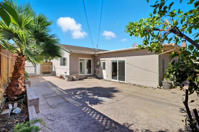 780 Welburn Avenue, Gilroy CA: https://media.crmls.org/mediaz/e60a3ba8-2bbb-4f69-864d-53bdd91b91a0.jpg