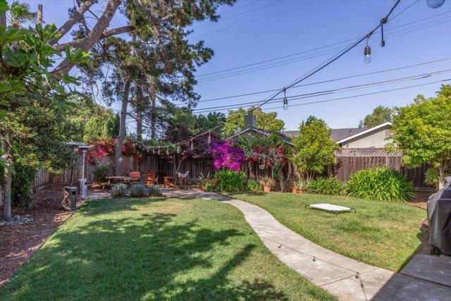 2725 Newhall Street, Santa Clara CA: https://media.crmls.org/mediaz/e60ccbbb-df35-4f48-9c9b-bf3721055bb5.jpg