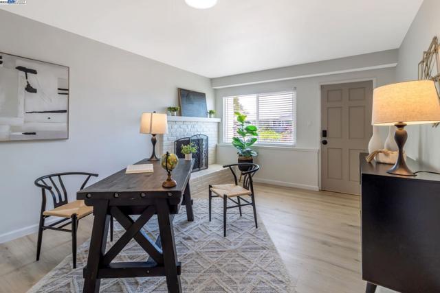 6919 Wilson Way, El Cerrito CA: https://media.crmls.org/mediaz/e60d6143-3369-4f6b-bea7-dfd418bd19bb.jpg