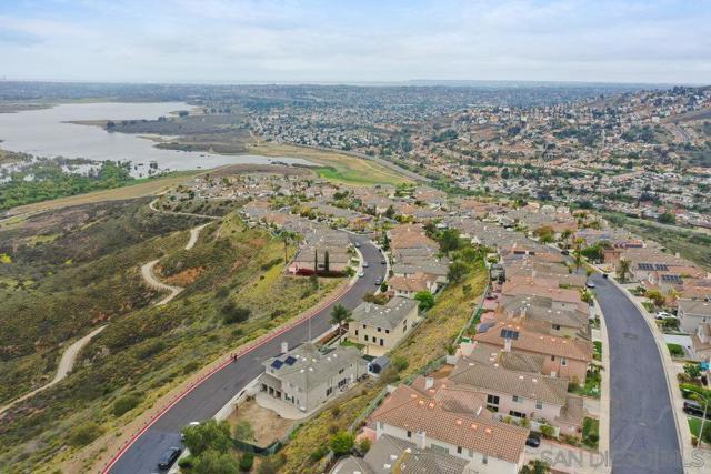 Details for 2176 Pointe Pkwy, Spring Valley, CA 91978
