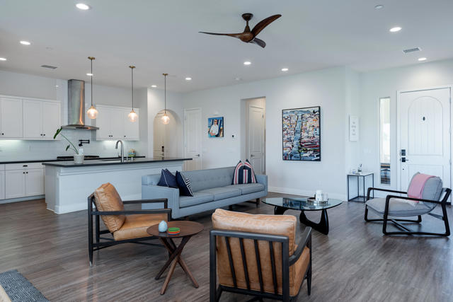 74292 Zeppelin Drive, Palm Desert CA: https://media.crmls.org/mediaz/e60e37a9-8af9-46cd-94b0-abea9249709f.jpg