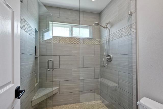 1782 E Pointe Avenue, Carlsbad CA: https://media.crmls.org/mediaz/e60e88db-9cbd-4d2d-9c70-adba510e2c5a.jpg
