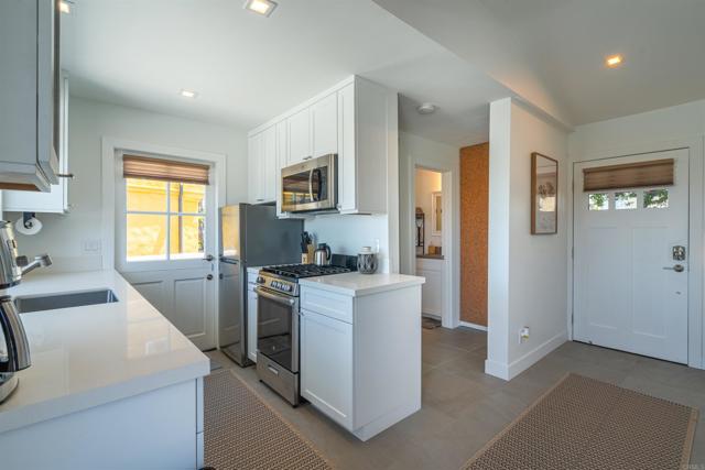 Detail Gallery Image 21 of 65 For 3554 56 Sydney Pl, San Diego,  CA 92116 - 2 Beds | 2 Baths