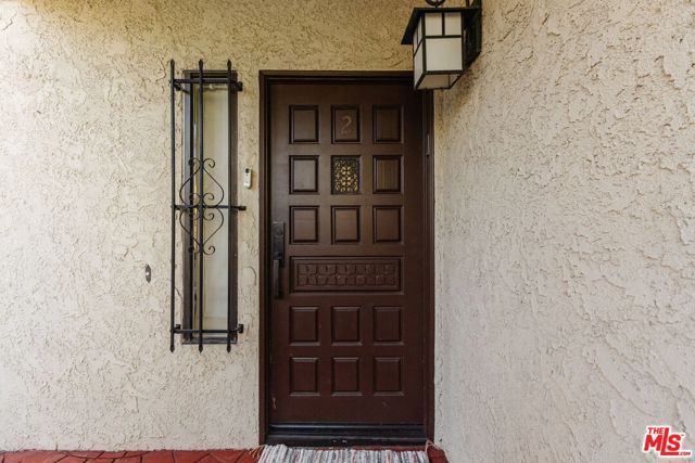1979 Grace Avenue, 2 photo 35