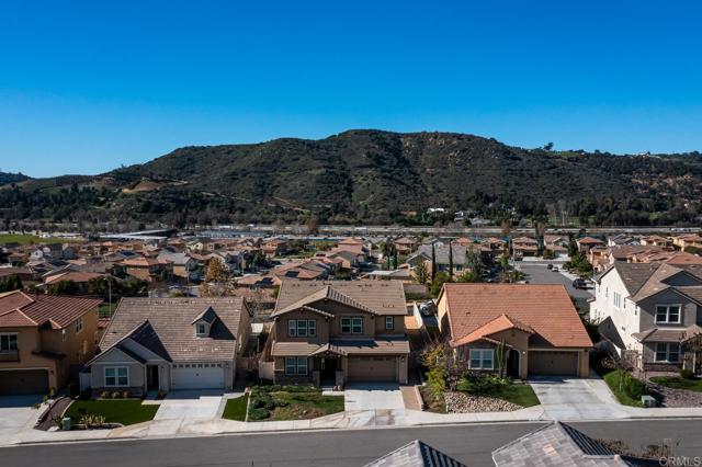 Detail Gallery Image 52 of 69 For 35764 Bay Morgan Lane, Fallbrook,  CA 92028 - 4 Beds | 3/1 Baths