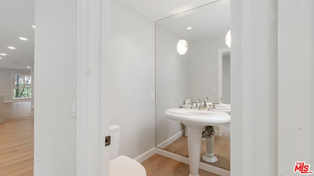 MLS #26855375 image #20