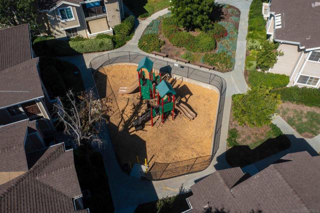 3565 Grove St, Lemon Grove CA: https://media.crmls.org/mediaz/e610d955-0a89-4e32-b3ef-76b15021c230.jpg