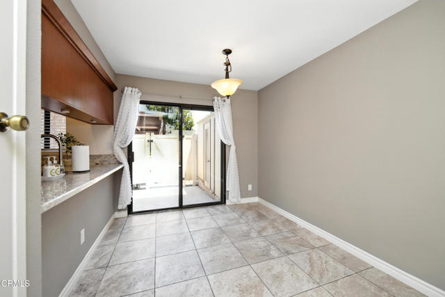Detail Gallery Image 8 of 48 For 28763 Conejo View Dr, Agoura Hills,  CA 91301 - 3 Beds | 1/1 Baths