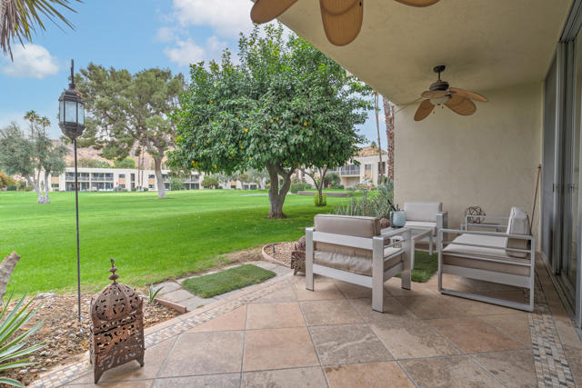 Image 27 of 50 For 527 Desert Lakes Drive