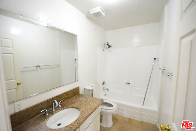 3630 2nd Avenue photo 29