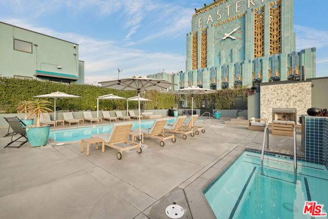 849 S Broadway, Los Angeles CA: https://media.crmls.org/mediaz/e6152e00-8443-480c-a096-4fc8c8216000.jpg