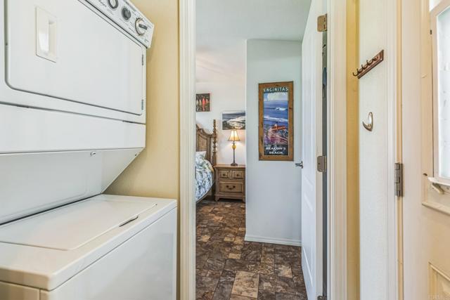 Detail Gallery Image 12 of 17 For 699 N Vulcan Ave Spc 17,  Encinitas,  CA 92024 - 1 Beds | 1 Baths