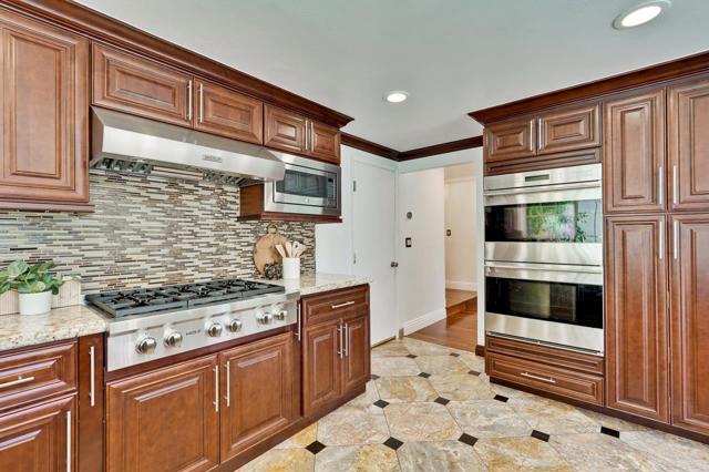 6107 Paso Los Cerritos, San Jose CA: https://media.crmls.org/mediaz/e6159e9f-bae0-486d-b67f-ffaa985af55b.jpg