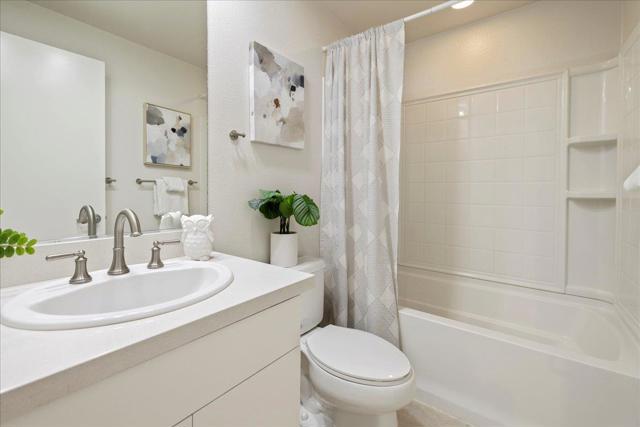 1 E Julian Street, San Jose CA: https://media.crmls.org/mediaz/e616c64f-1ad8-44f8-a72a-93b6eb20c99c.jpg