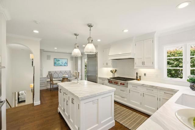 540 Parrott Drive, San Mateo CA: https://media.crmls.org/mediaz/e6178141-d019-4162-bc1e-8f6bccda24cf.jpg