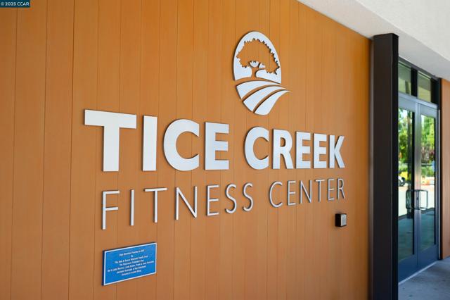 1161 Leisure Ln, Walnut Creek CA: https://media.crmls.org/mediaz/e6179d5d-d18c-4250-8ade-4201bc2e1063.jpg