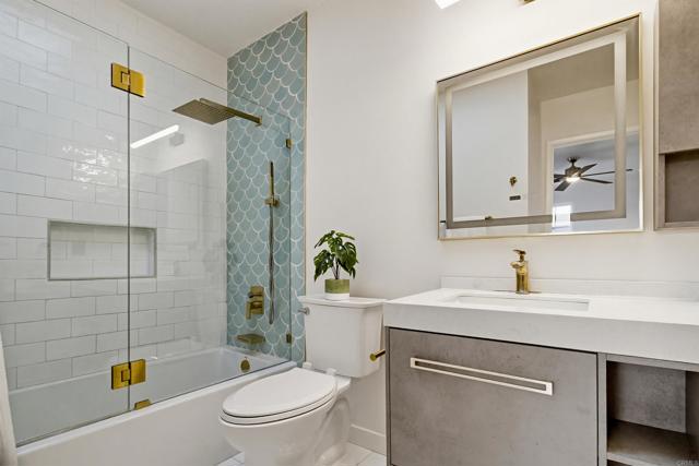 5027 Santa Monica Avenue, San Diego CA: https://media.crmls.org/mediaz/e617c098-9112-4286-bf08-5419d09e5dd7.jpg