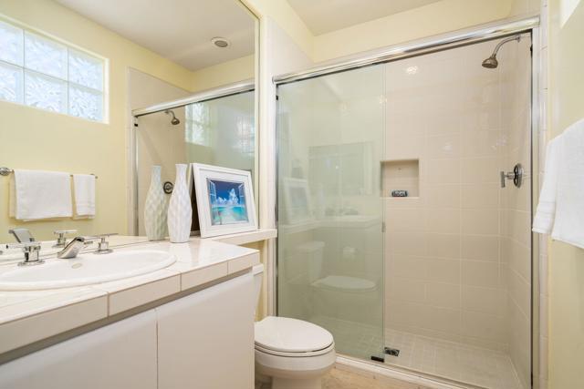 158 Loch Lomond Road, Rancho Mirage, CA 92270